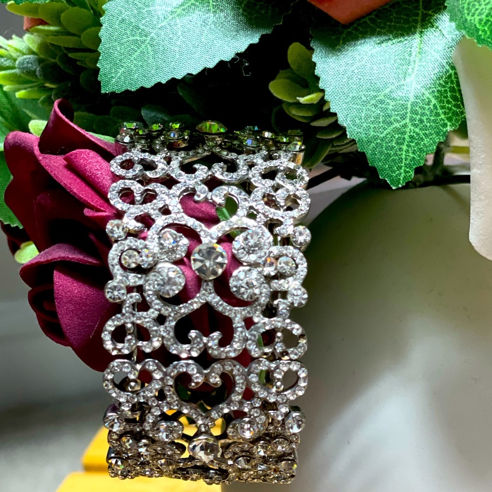 Women Crystal silver Bracelet